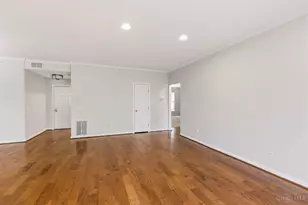 3390 Wasson Rd, Cincinnati, OH 45209 - Photo 13