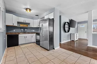 8608 Dundalk Ct, Sycamore Township, OH 45236 - Photo 15