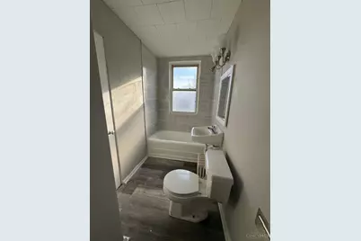 17 Flanders, Green Hills, OH 45218 - Photo 9