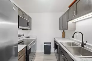 7274 E Galbraith Rd, Sycamore Township, OH 45243 - Photo 17