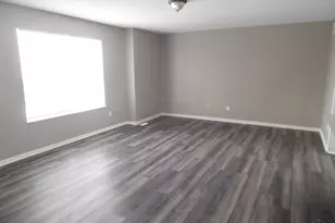 624 Meadow Brook Pl, Trenton, OH 45067 - Photo 3