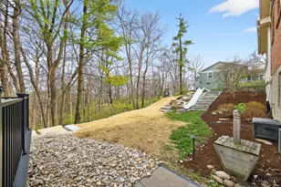 350 Pleasant Hill Dr, Wyoming, OH 45215 - Photo 59