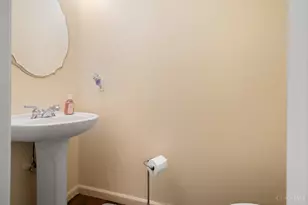 5617 Appaloosa Cir, Hamilton Township, OH 45152 - Photo 13