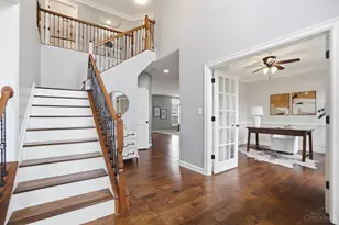 5290 Poets Wy, Liberty Township, OH 45011 - Photo 7