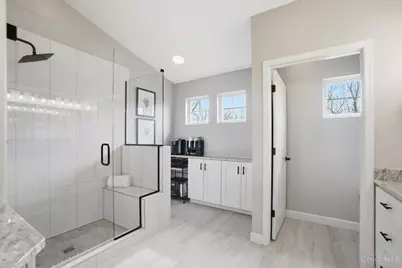 5290 Poets Way, Liberty Township, OH 45011 - Photo 31