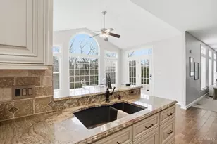 5290 Poets Wy, Liberty Township, OH 45011 - Photo 17