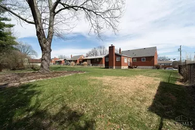 3323 Bellehaven Court, Green Township, OH 45248 - Photo 25