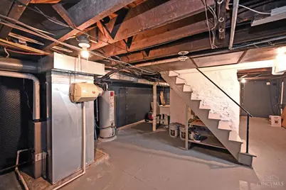 582 Empress Avenue, Cincinnati, OH 45226 - Photo 37