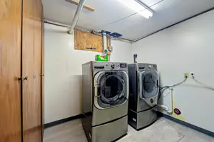 2766 Symphony Way, West Carrollton, OH 45449 - Photo 33