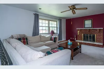 2766 Symphony Way, West Carrollton, OH 45449 - Photo 5