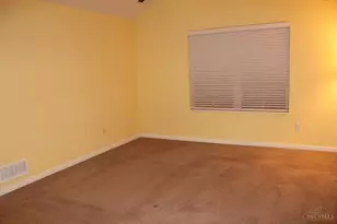 1392 Cotswold Dr, Hamilton, OH 45013 - Photo 23