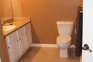 1392 Cotswold Dr, Hamilton, OH 45013 - Photo 11