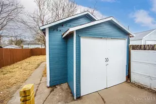 621 Cleveland St, Middletown, OH 45044 - Photo 25