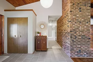 10331 Fields Ertel Rd, Symmes Township, OH 45140 - Photo 3