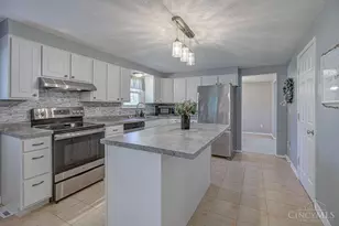 4924 Alvernovalley Ct, Delhi Township, OH 45238 - Photo 9