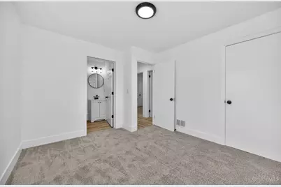 10055 Ronnie Road, Woodlawn, OH 45215 - Photo 43