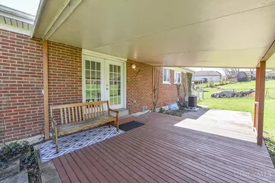 9883 Overview Lane, Springfield Township, OH 45231 - Photo 17