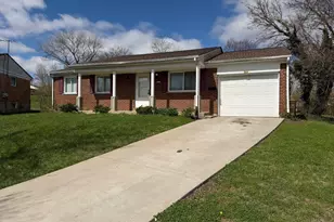 9883 Overview Ln, Springfield Township, OH 45231 - Photo 1
