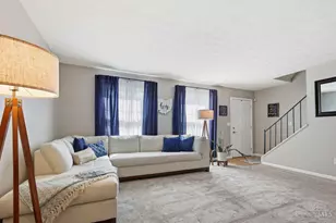 93 Applewood Dr, Fairfield, OH 45014 - Photo 3