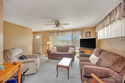 3252 Floridale Lane, Cincinnati, OH 45239 - Photo 5