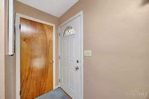 3252 Floridale Ln, Cincinnati, OH 45239 - Photo 9