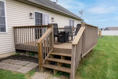 1452 Meadow Ridge Circle, Wilmington, OH 45177 - Photo 37