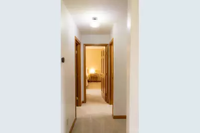 1452 Meadow Ridge Circle, Wilmington, OH 45177 - Photo 15