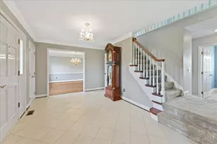 5182 Michael Anthony Ln, Cincinnati, OH 45247 - Photo 5