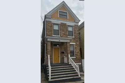 313 E University Avenue, Cincinnati, OH 45219 - Photo 1