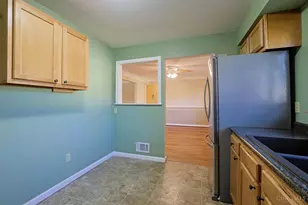 5921 Monticello Ave, Cincinnati, OH 45224 - Photo 13