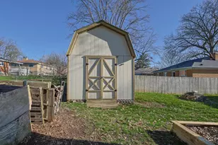 5921 Monticello Ave, Cincinnati, OH 45224 - Photo 37