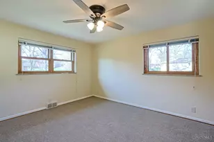 5921 Monticello Ave, Cincinnati, OH 45224 - Photo 17