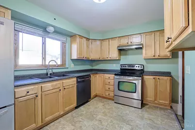 5921 Monticello Avenue, Cincinnati, OH 45224 - Photo 11