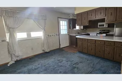 6260 Overture Drive, Dayton, OH 45449 - Photo 5