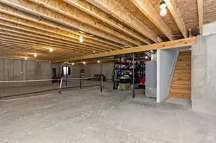 174 Black Hawk Dr, Franklin Township, OH 45171 - Photo 25