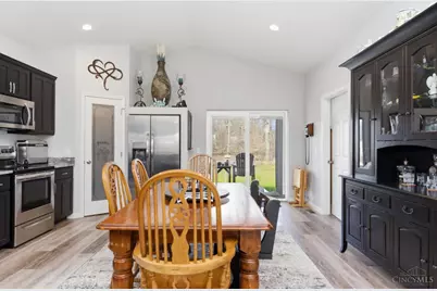 174 Black Hawk Drive, Franklin Township, OH 45171 - Photo 11