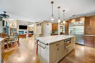 7883 Chestershire Dr, West Chester, OH 45241 - Photo 7