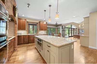 7883 Chestershire Drive, West Chester, OH 45241 - Photo 3