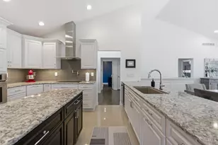 3184 Red Brick Ct, Deerfield Township, OH 45039 - Photo 9