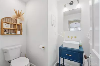 1040 Burns Avenue, Wyoming, OH 45215 - Photo 19