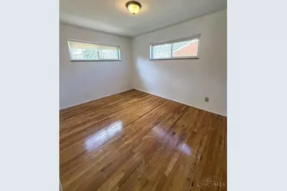 6381 Golfway Drive, Springfield Township, OH 45239 - Photo 5