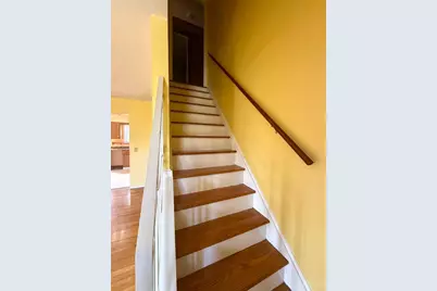 6381 Golfway Drive, Springfield Township, OH 45239 - Photo 9