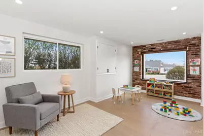 867 E Columbia Avenue, Reading, OH 45215 - Photo 21