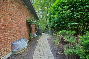 7753 Oyster Bay Ln, Newtown, OH 45244 - Photo 83