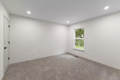 178 Farmstead Boulevard, Springboro, OH 45066 - Photo 21
