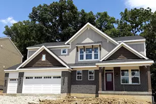 178 Farmstead Blvd, Springboro, OH 45066 - Photo 1