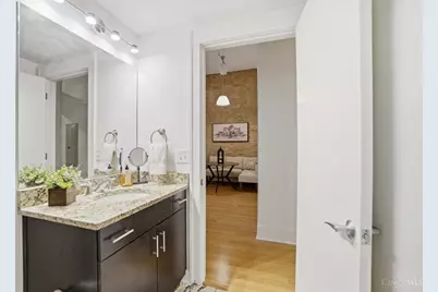 417 Vine Street #404, Cincinnati, OH 45202 - Photo 19