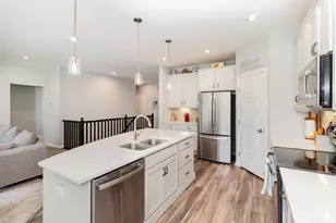 3037 Barnbougle Dr, Cincinnati, OH 45233 - Photo 9