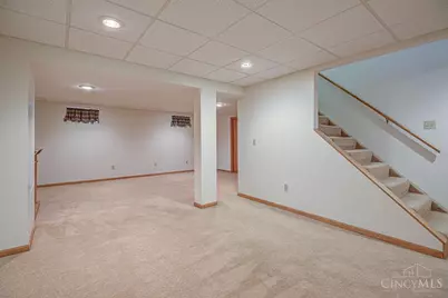 2405 Smith Road, Hamilton, OH 45013 - Photo 25