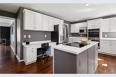 7389 Saint Ives Place, West Chester, OH 45069 - Photo 17